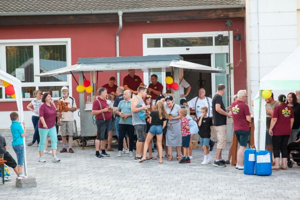 sommerfest-2024-153C1123025-9AB4-1016-047C-EECB42EBFE8A.jpg