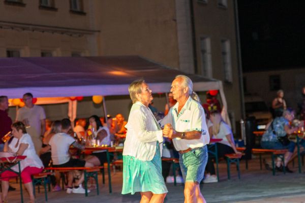 sommerfest-2024-220F0B51339-B41A-72AB-572B-CB0C45F50E63.jpg