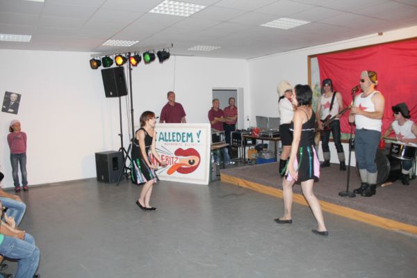 sommerfest-2011-152499A74B0-A421-32E1-C50E-66DCB2673711.jpg