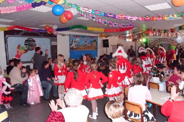 kinderfasching-2012-120A2ED0A0C-19C9-0A3E-1120-8F05C341EA04.jpg