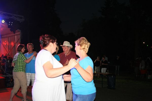 sommerfest-2012-219B671BCB9-6399-A9DF-6690-7F1B62C63FA6.jpg
