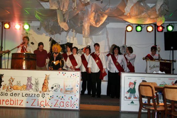 weiberfasching-2012-10796AF6241-5A0F-42C6-E183-B864E9235EFC.jpg