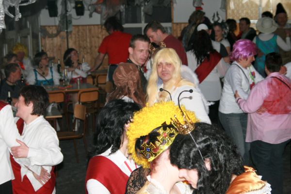 weiberfasching-2012-136C09BE8F5-B0C5-C7AF-0519-53DDFD8F60DF.jpg