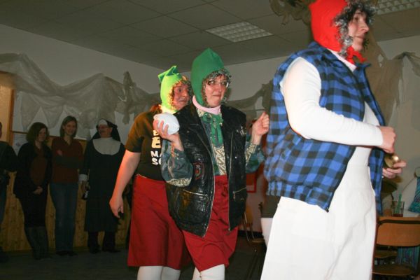 weiberfasching-2012-154DF5F74D0-6B19-3877-9703-C6702BB3FE4D.jpg
