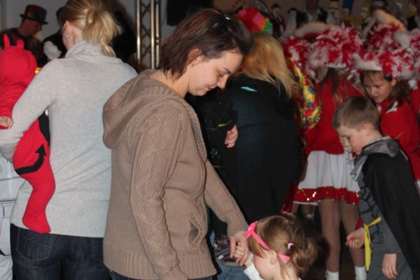 kinderfasching-2013-1524C83E16A-3D1A-4F09-AE63-E412084C1368.jpg