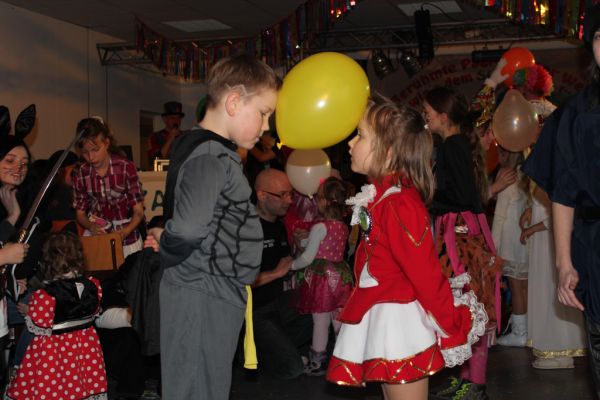 kinderfasching-2013-188F8490A04-E4A2-AB50-78F0-5635467CF347.jpg