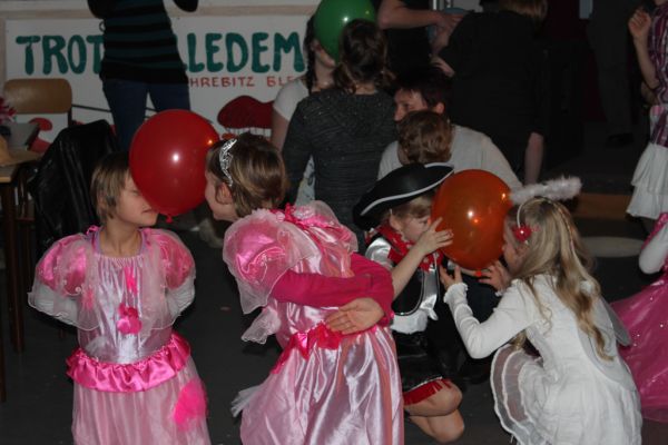 kinderfasching-2013-1938F52B96C-C51C-C295-76B9-172BE7043C28.jpg
