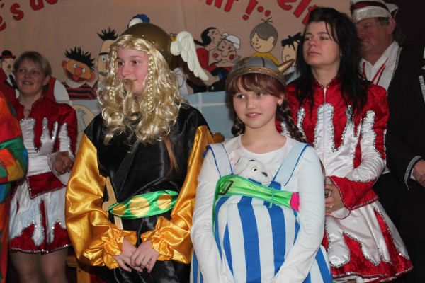 kinderfasching-2013-2435C6B4582-2782-55CA-933A-FBE11FFB3C91.jpg