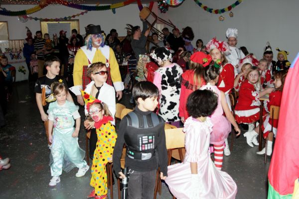 kinderfasching-2014-13580FCFF99-A898-0C67-D209-75755733495E.jpg