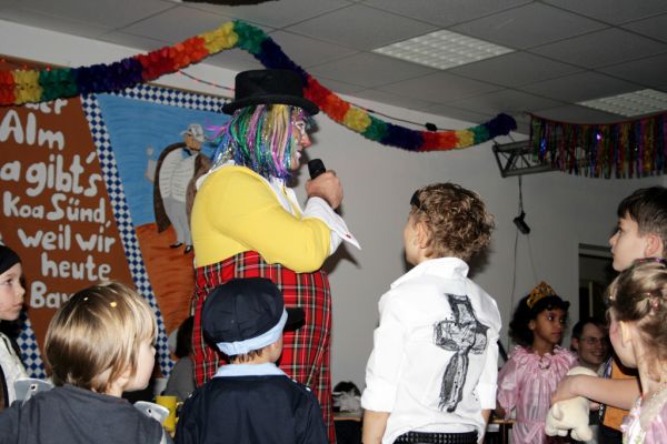 kinderfasching-2014-17832779D8B-1E1F-4E69-F4EB-6B849F213B4F.jpg