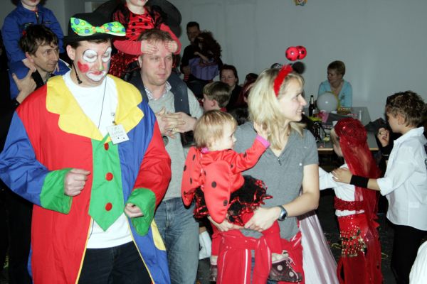 kinderfasching-2014-199A56EEFE8-BA55-C846-139D-4A02DD29056F.jpg