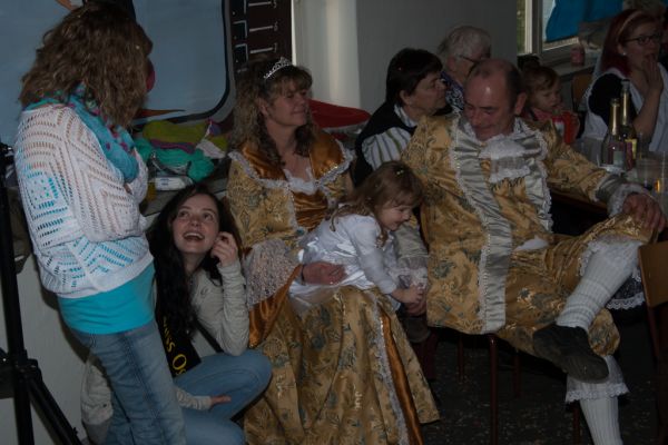 rentnerfasching-2014-22568E94701-CE8B-381D-24CC-F4AABA95E176.jpg